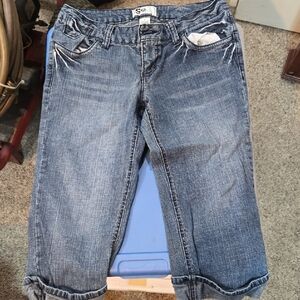 SO Women's Cropped Distressed Denim Jeans - Light Blue Wash